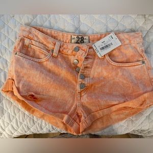 FREE PEOPLE DENMIM SHORTS